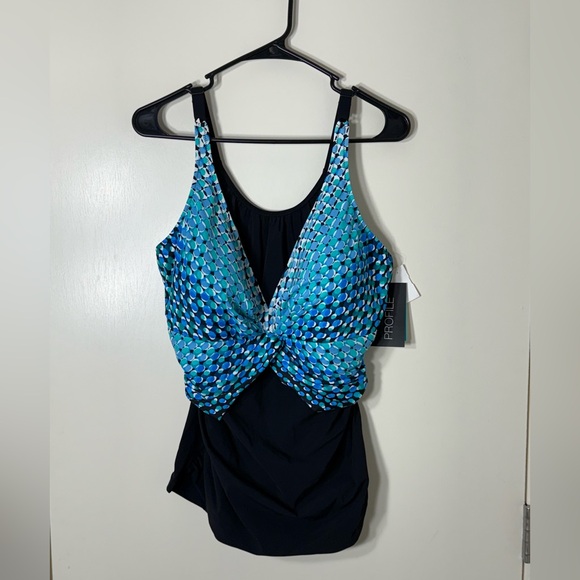 NWT Profile‎ By Gottex Women’s Blue & Green Tankini Top Plus Size 22W - Picture 1 of 5